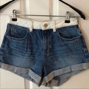 Pacsun Mom Shorts 
Sz 25